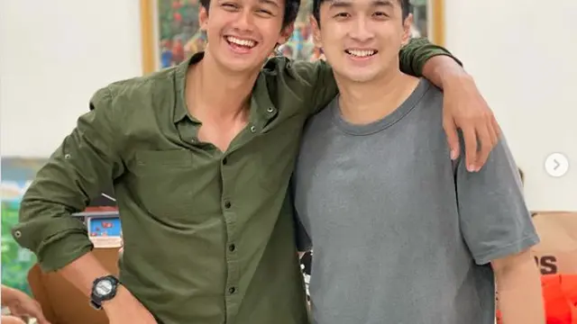 Gerald Yohanes bersama teman main sinetronnya