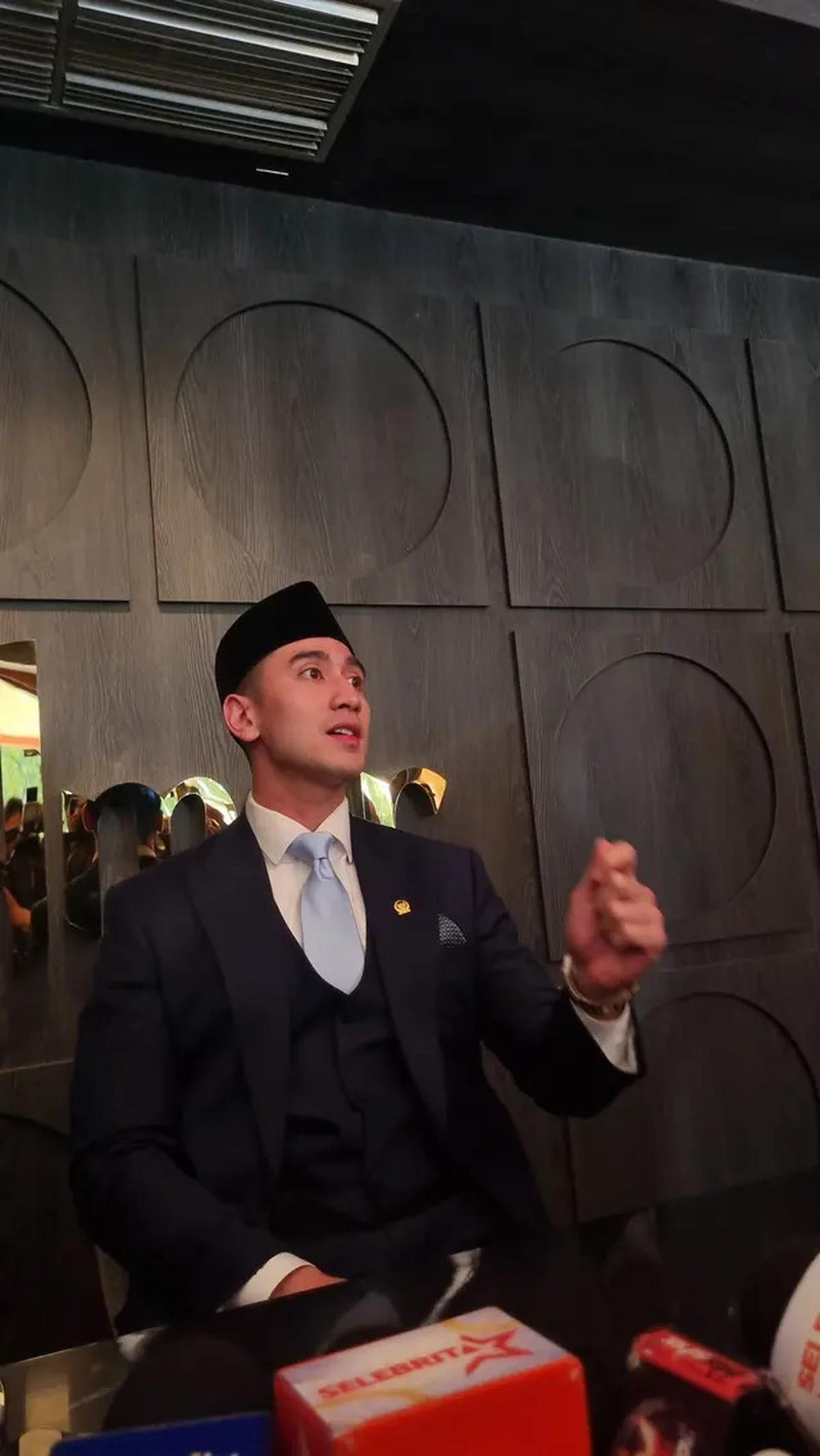 Verrell Bramasta Janji Tak Akan Bolos Rapat di DPR Hanya karena Syuting