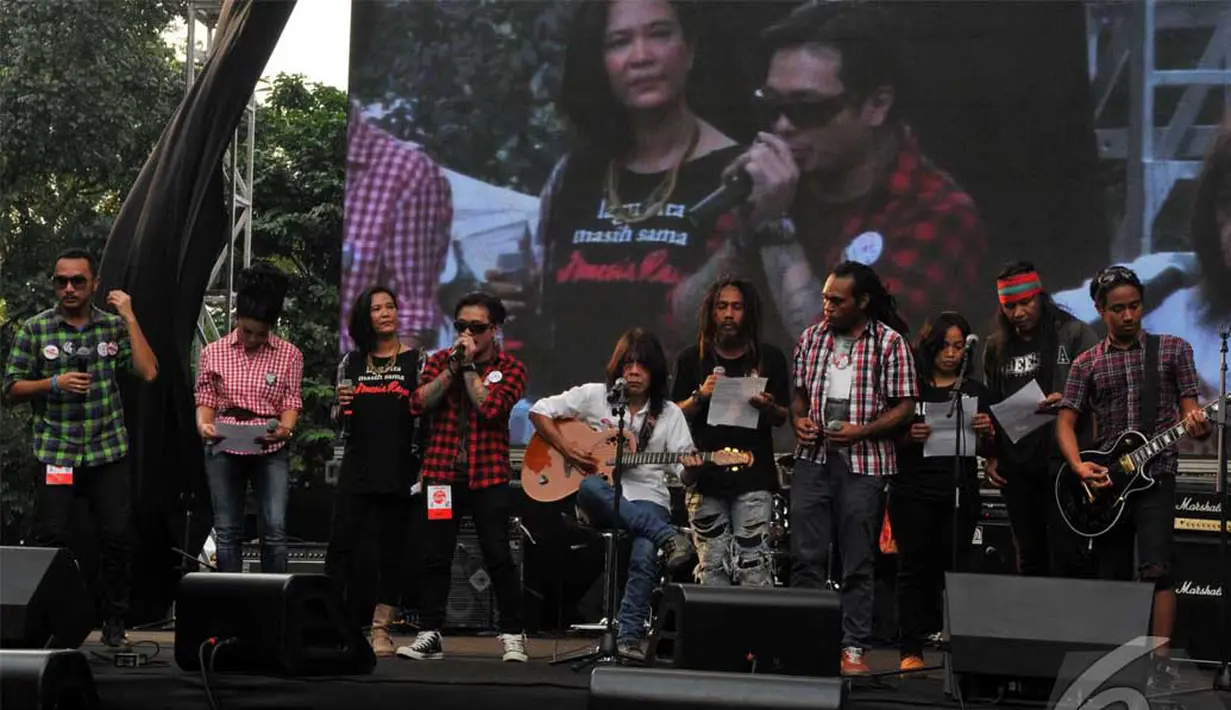 Mereka bergabung dalam 'Komunitas Harmoni', dan menggelar deklarasi di Parkir Timur Senayan, Jakarta, Rabu (11/6/2014) (Liputan6.com/Johan Tallo)