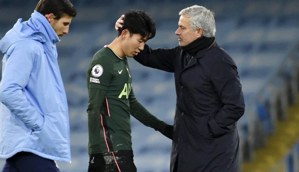 Foto Liga Inggris: Manchester City Kukuh di Puncak ...