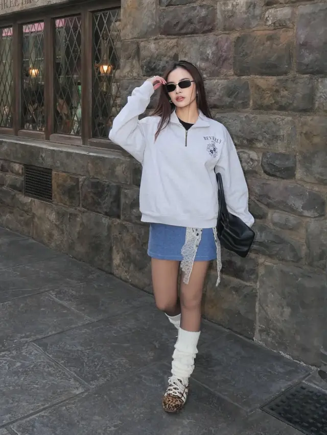 Gaya Liburan Mahalini ke Jepang dengan gaya musim semi. [@mahaliniraharja]