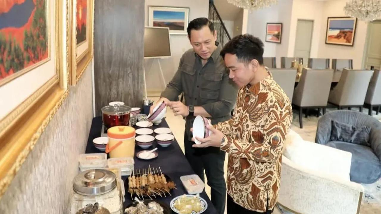 Saat ditanya terkait ketidakhadirannya pada pengumuman tersebut, dia beralasan masih harus menyelesaikan tugasnya di Solo.<br>