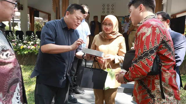 Potensi Laut Banyuwangi Pikat Investor Tiongkok, Industri Tiram Berkelanjutan Bakal Dikembangkan