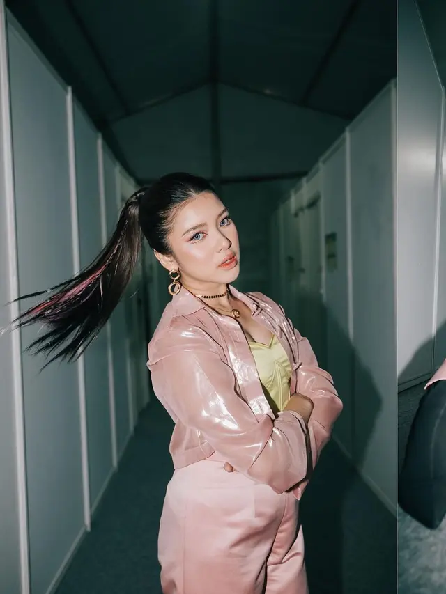 6 Inspirasi Baju Shimmer untuk Pesta dari Kylie Jenner, Bunga Citra Lestari, hingga Lyodra Ginting