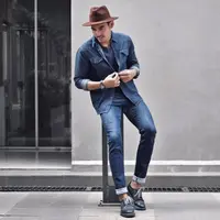 Robby Purba, presenter dan model iklan populer saat ini.