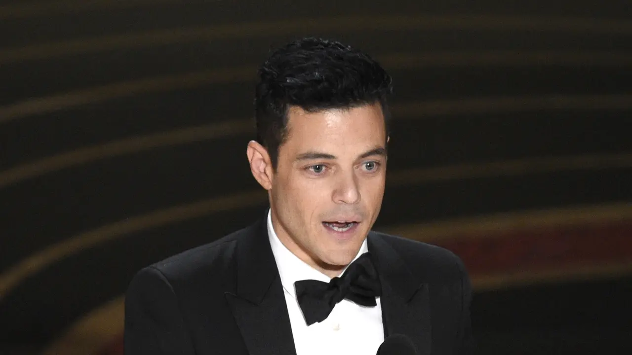 Rami Malek memenangkan Piala Oscar 2019 (Photo by Chris Pizzello/Invision/AP)