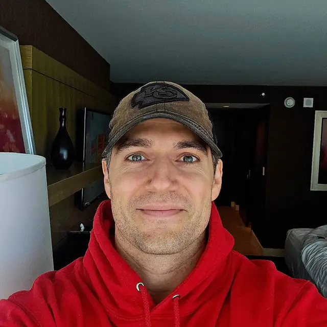 [Fimela] Henry Cavill
