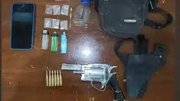 Pria di Mesuji Kepergok Simpan Senpi Rakitan dan Sabu di Gubuk