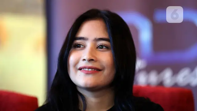 [Bintang] Prilly Latuconsina