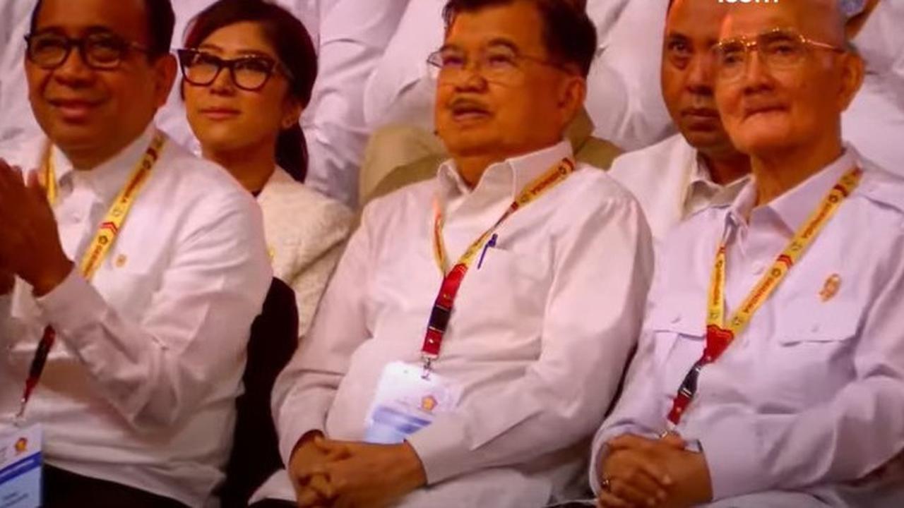 VIDEO: Penampakan Jenderal Sepuh Try Sutrisno di HUT Gerindra, Muzani Putuskan Prabowo Capres 2029