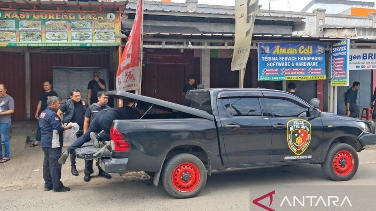 Geger Penemuan Mayat dalam Freezer Bekasi, Polisi Selidiki Kematian Pegawai Kios Ayam Geprek