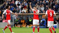 Ekspresi pemain Arsenal, Granit Xhaka, setelah mencetak gol keempat ke gawang Hull City pada laga lanjutan Premier League, di KCOM Stadium, Sabtu (17/9/20106). (Reuters/Russell Cheyne)