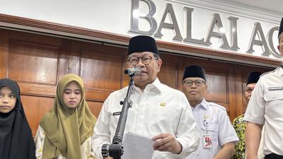Pramono Turunkan Tim Usut Viral Komplotan Copet di Transjakarta