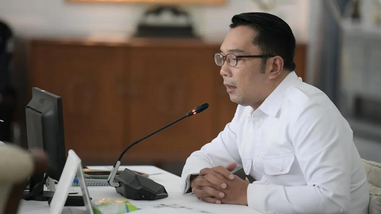 Maman menyatakan Ridwan Kamil siap menjalankan tugas tersebut. Ridwan Kamil ditugaskan memenangkan Golkar di tiga wilayah tersebut.<br>