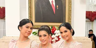 Dalam momen spesial pelantikannya, keluarganya juga turut hadir, memberikan dukungan penuh. Penampilan para srikandi yang meliputi Annisa Pohan, Aliya Rajasa, dan Almira Yudhoyono tak luput dari perhatian. [@ruby_26].