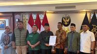 Kementerian Hukum (Kemenkum) resmi mengesahkan kepengurusan Dewan Pimpinan Pusat (DPP) Partai Persatuan Pembangunan (PPP) periode 2025–2030. (Merdeka.com/Nur Habibie)