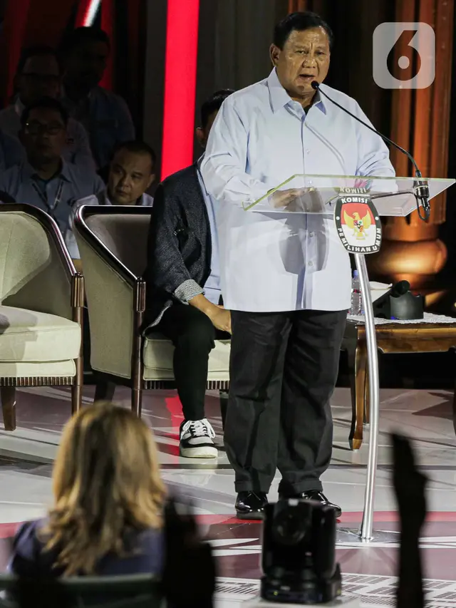 Ekspresi Ketiga Calon Presiden Saat Adu Gagasan pada Debat Ketiga Pelimu 2024