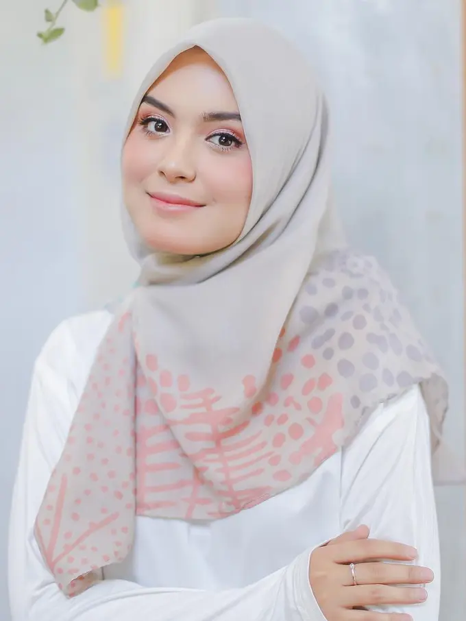 [Fimela] Vebby Palwinta