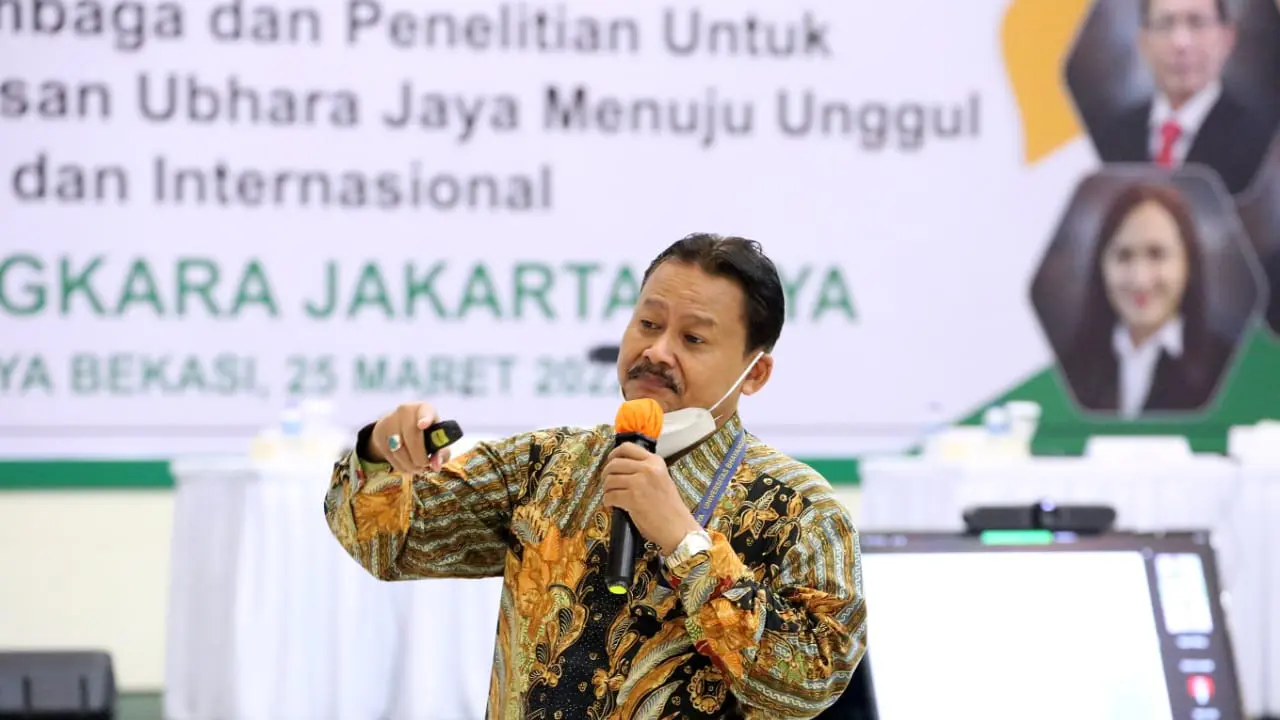 Rektor Ubhara Jaya Bambang Karsono. (IStimewa)