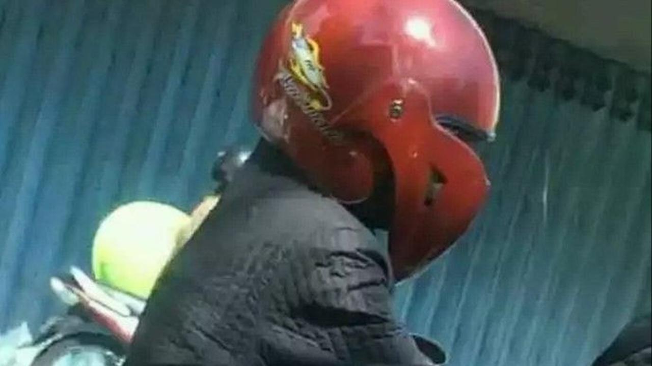 Cosplay menjadi Power Rangers