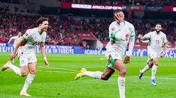 Pemain Maroko, Ayoub El Kaabi, melakukan selebrasi setelah mencetak gol ke gawang Zambia pada laga Piala Afrika di Prince Moulay Abdellah Stadium, Selasa (30/12/2025). (AP Photo/Themba Hadebe)