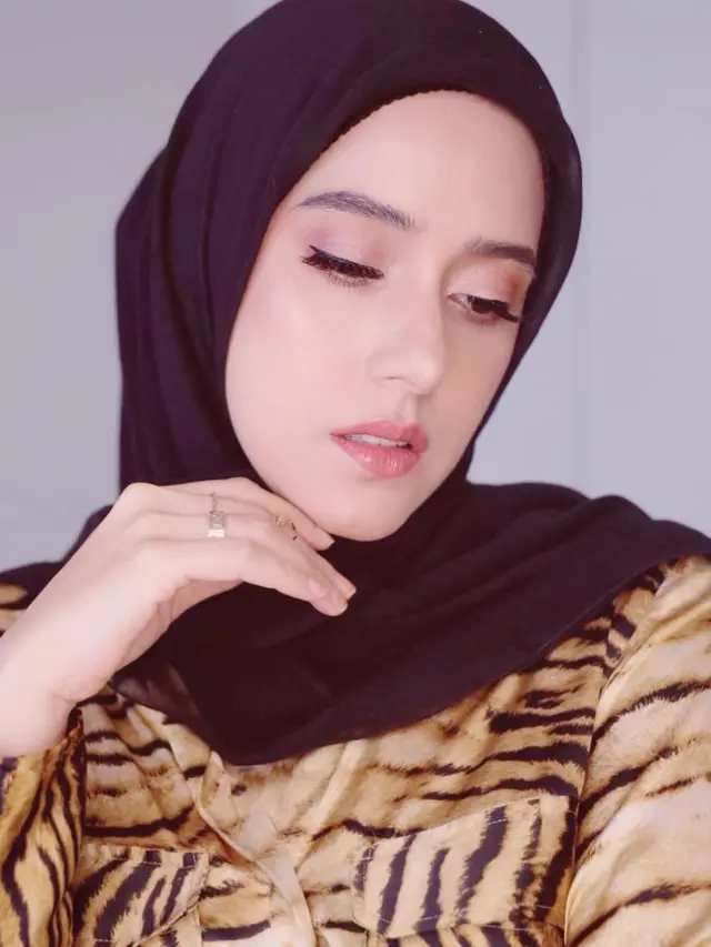 Umumkan Hamil Anak Ketiga, Ini Potret Terbaru Fairuz A Rafiq. (Sumber: Instagram/fairuzarafiq)