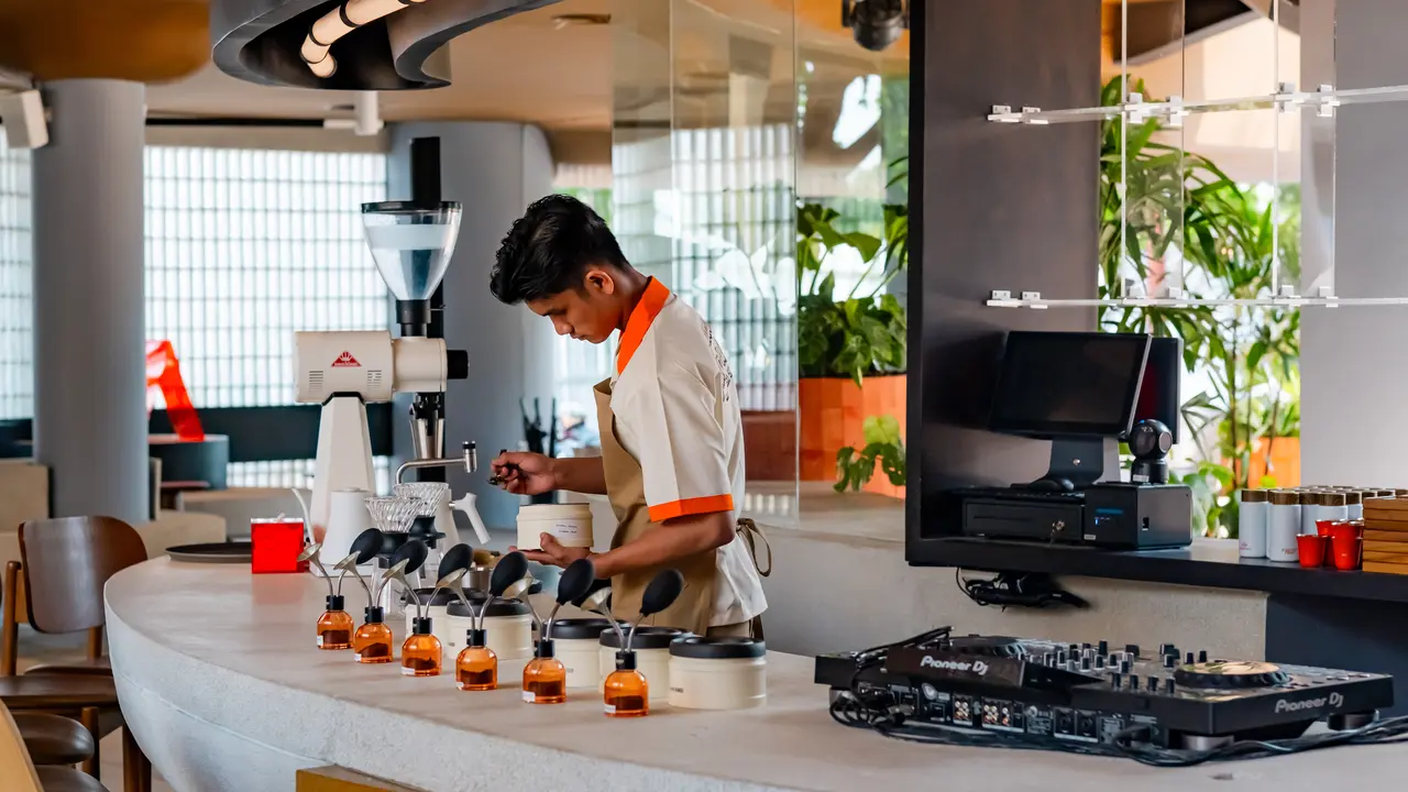 Destnasi Coffee Shop di Kelapa Gading