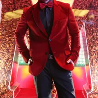 Ia mengaku kegiatan memunguti sampah juga pernah dilakukan Indra saat berwisata ke Air Terjun Cibereum di kawasan Gunung Gede. (Nurwahyunan/Bintang.com)