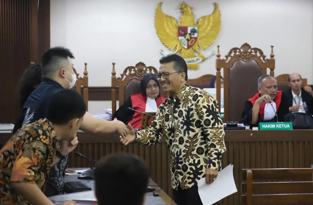 FOTO: Sidang Perdata Ungkap Mandat Penjualan Obligasi dan MTN CMNP