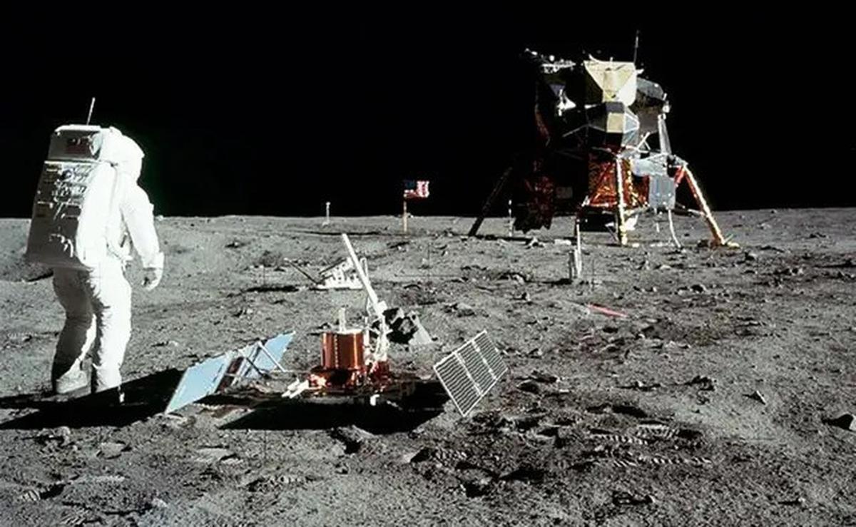 NASA dan Google Uji 'Dokter AI' untuk Obati Astronaut di Luar Angkasa, Bagaimana Cara Kerjanya?