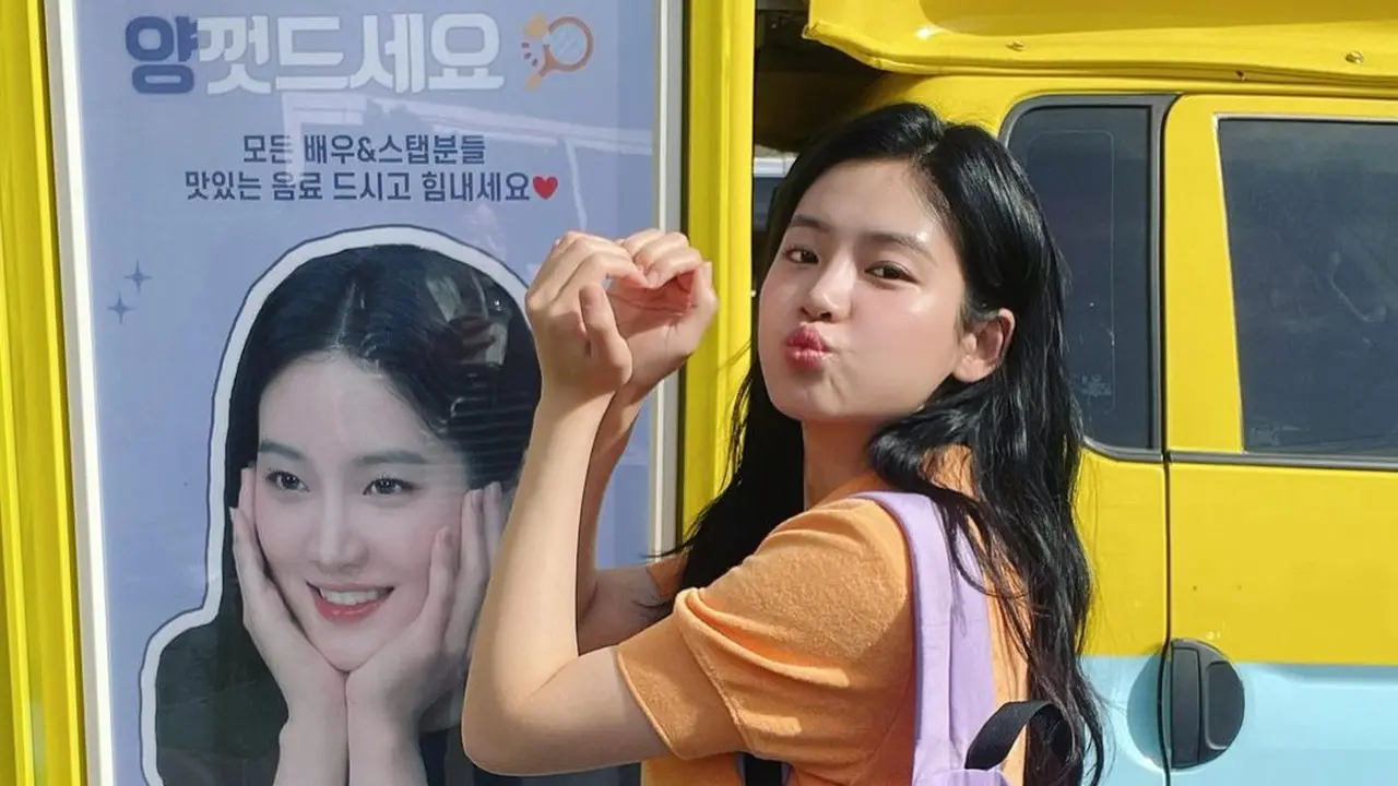 Potret Pesona Park Ju Hyun yang Dirumorkan Pacaran dengan Taeyong NCT