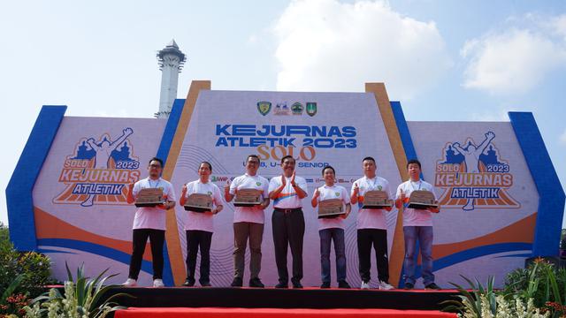 Pembukaan Kejurnas Atletik 2023 oleh Luhut Binsar Pandjaitan