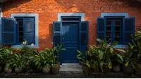 7 Kombinasi Warna Cat Ini Bikin Teras Rumah Bata Ekspos Makin Estetik