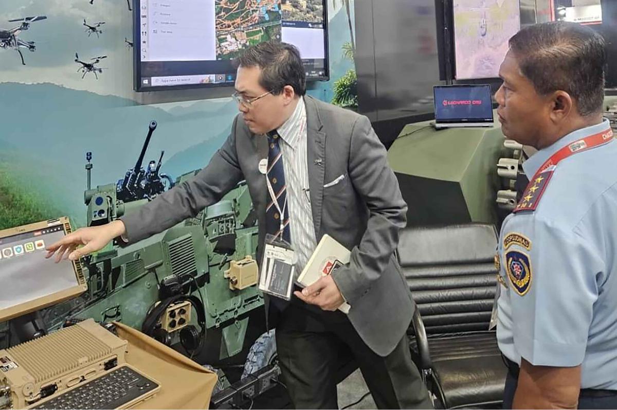 FOTO: Pangkoopsudnas Tinjau Teknologi Pertahanan Terbaru di Defence & Security Exhibition 2025 Thailand