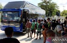Arus Balik Lebaran Mataram: Ribuan Pemudik Padati Terminal Mandalika, Puncak Diprediksi H+7