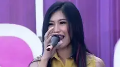 Imey Mey membawakan lagu Cabe - Cabean dalam acara inBox SCTV (25/04/2014).