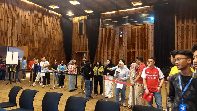 Premier League Trophy Tour