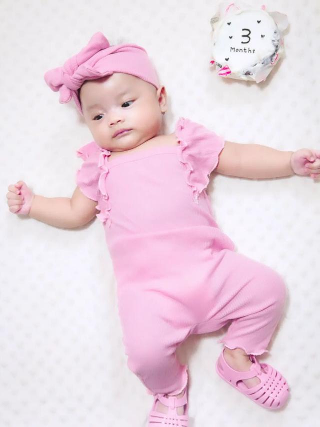 Potret Menggemaskan Bayi Kiki Amalia di Usia 3 Bulan, Disebut Makin Mirip sang Ayah