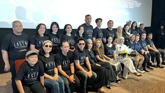 Cast Lastri: Arwah Kembang Desa saat Press Conference di kawasan Jakarta Selatan pada Kamis, (9/7/2026) (Liputan6.com/Afradhiya N. R)