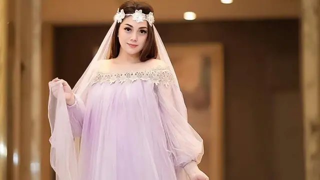 Celine Evangelista hamil 2