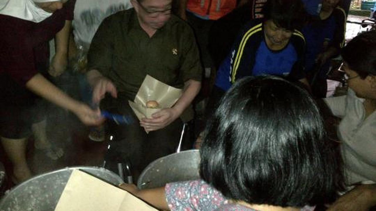 Mensos Salim Segaf kunjungi pengungsian Bukit Duri