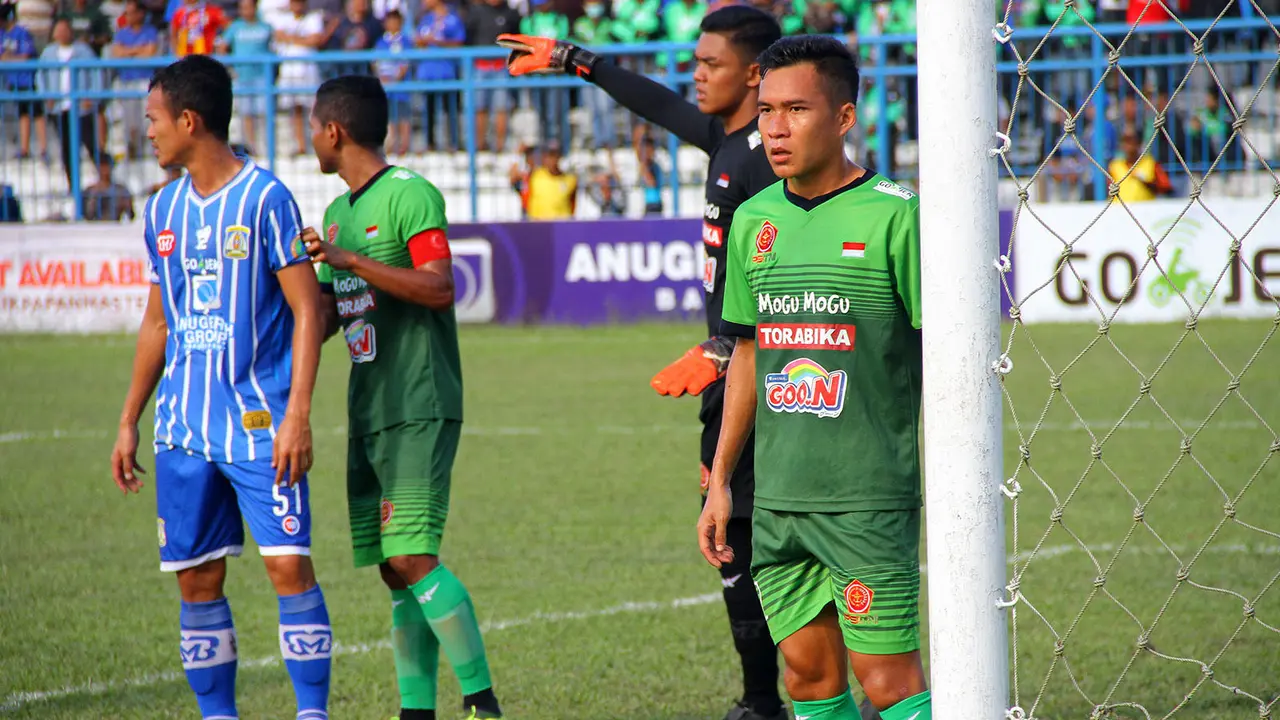 Persiba Balikpapan vs PS TNI