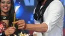 Usai bertemu media Shah Rukh Khan berencana membuat acara untuk bertemu orang-orang di malam hari. (AFP/Bintang.com)