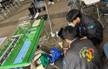 Tahukah Anda? Inovasi Robot Smart Home City Akmal dan Richard Wakili DKI di Pekan Kreativitas Pemuda Indonesia 2025