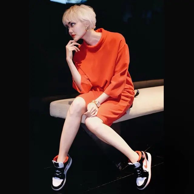 Disebut Terlalu Kurus, Ini 6 Potret Terbaru Penampilan Rina Nose