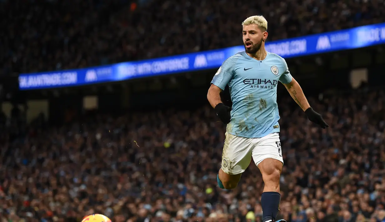 2. Sergio Aguero (Man City) - 17 gol dan 6 assist (AFP/Paul Ellis)