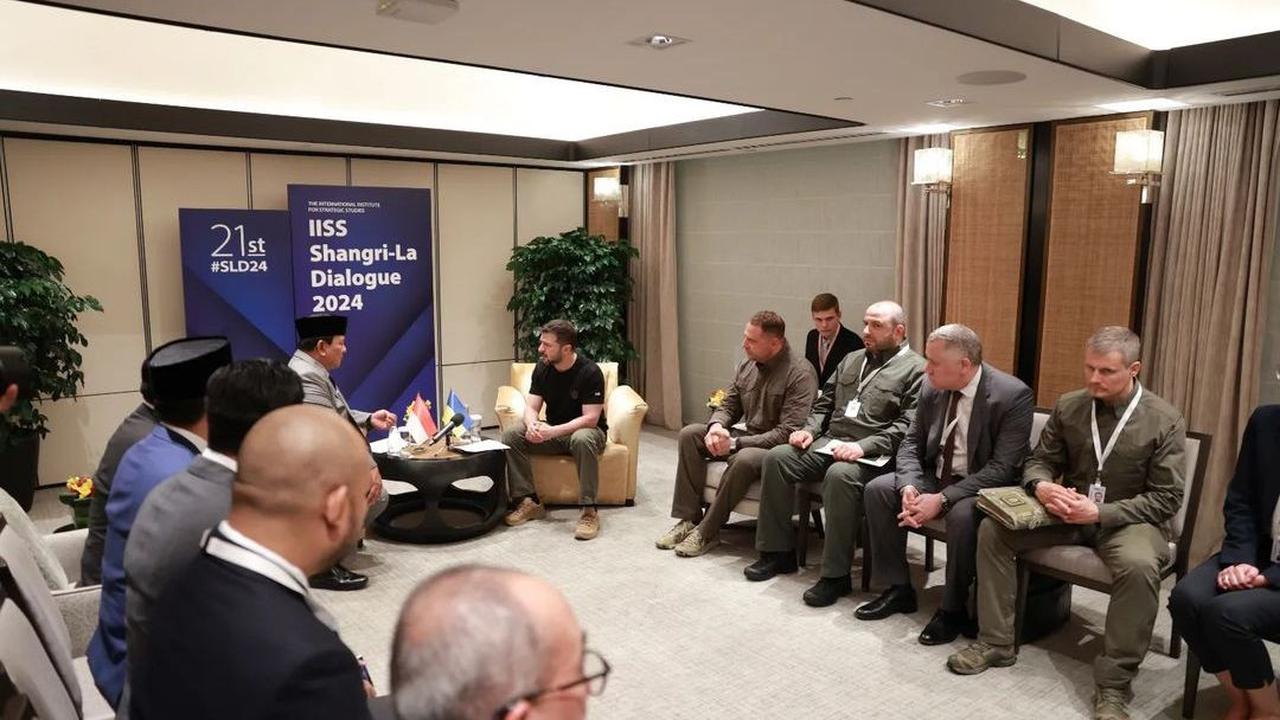 Lebih lanjut dijelaskan, pertemuan keduanya bertujuan meningkatkan kerja sama pertahanan dan mengatasi isu global yang mendesak.<br>
