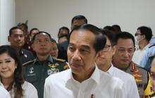 Jokowi Sebut Sering Dikritik Tajam: Gambar Wajah Saya Aneh-Aneh di Sampul Media, Cucu Komplain