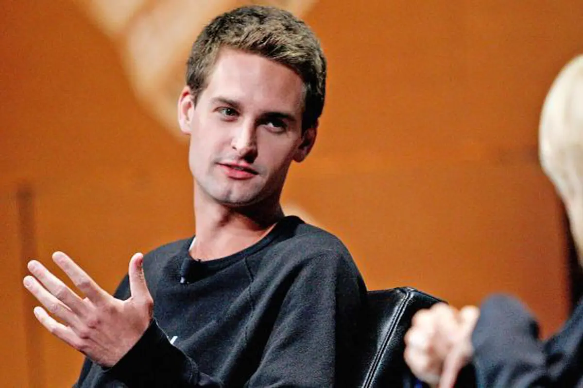 Evan Thomas Spiegel, pendiri dan CEO aplikasi Snapchat.