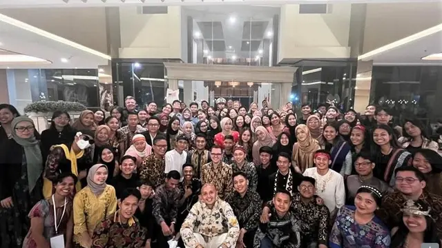 Sebanyak 360 anak muda Indonesia menerima program beasiswa Bahasa Inggris dari Departemen Luar Negeri Amerika Serikat (AS). (Dok. Kedubes AS)